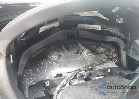 2012 Jaguar Xj z USA, uszkodzony, nr VIN SAJWA1CB2CLV25981